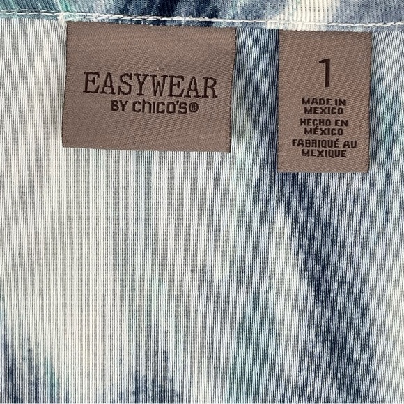 Chicos Easywear Top 2 Medium Printed V Neck 3/4 Sleeve Asymmetrical Hem Blue - Picture 9 of 9